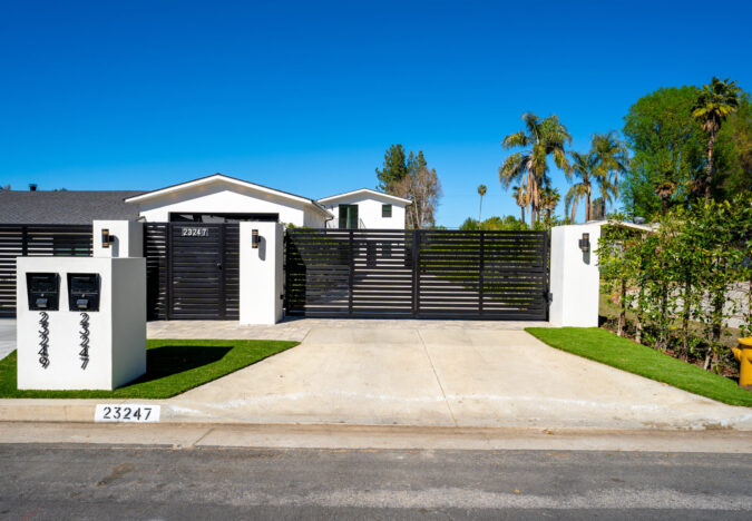 23247 Calvert Street, Woodland Hills